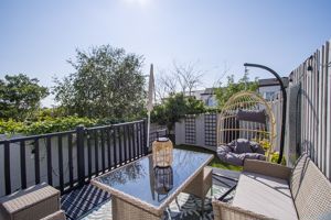 Photo 28- click for photo gallery